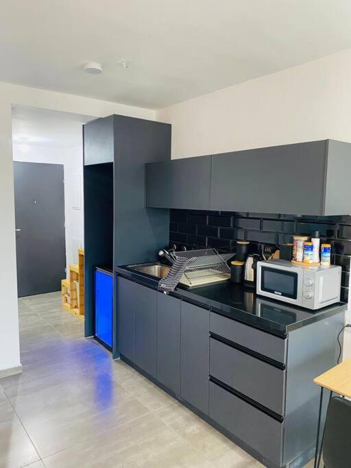 Apartamento Lovely Flat In Tel Aviv 32 Exterior foto