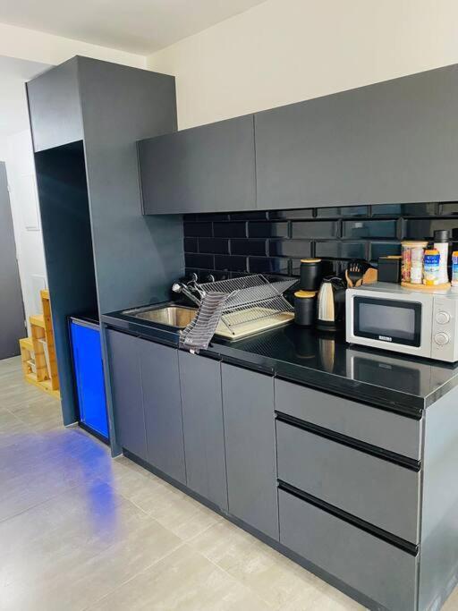 Apartamento Lovely Flat In Tel Aviv 32 Exterior foto